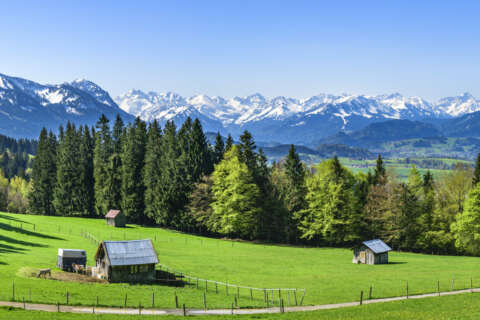 Urlaub in Süddeutschland: Ausblick ins Oberallgäu