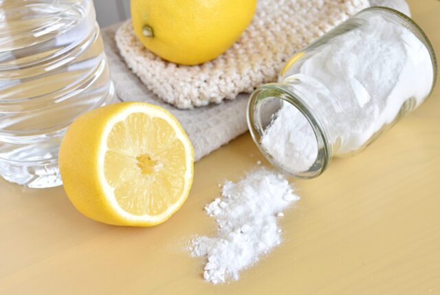 Zero Waste: Zitone, Backsoda und Essig als Hausmittel zur Reinigung