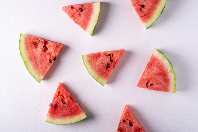 Wassereis: Stücke einer Melone